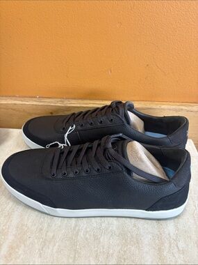 Novella Men's Classic Black Low-Top Leather Sneakers size 10.5